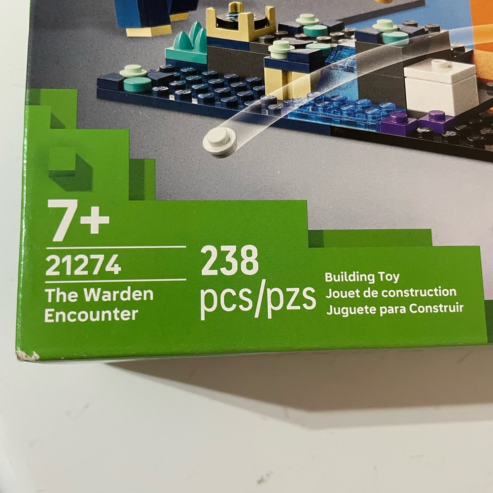 LEGO Minecraft and Pokemon Dungeon Set - Green, Blue, Black - Picture 2 of 6